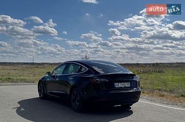 Седан Tesla Model 3 2019 в Днепре