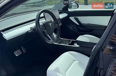 Седан Tesla Model 3 2019 в Днепре