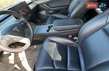 Седан Tesla Model 3 2022 в Киеве