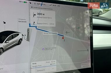 Седан Tesla Model 3 2019 в Киеве