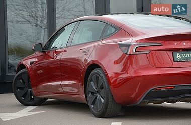 Седан Tesla Model 3 2024 в Киеве