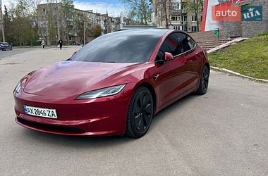 Седан Tesla Model 3 2024 в Харькове