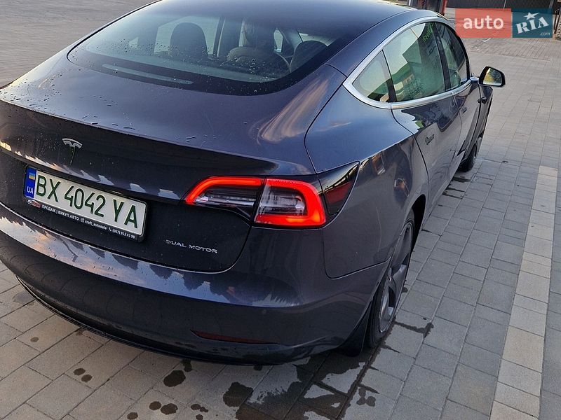 Седан Tesla Model 3 2019 в Кам'янець-Подільському