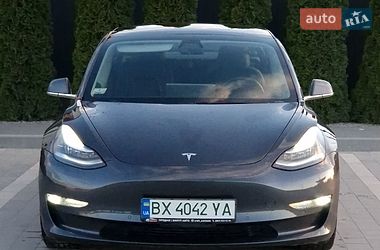 Седан Tesla Model 3 2019 в Кам'янець-Подільському