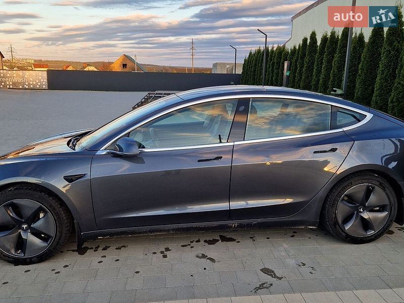Седан Tesla Model 3 2019 в Каменец-Подольском