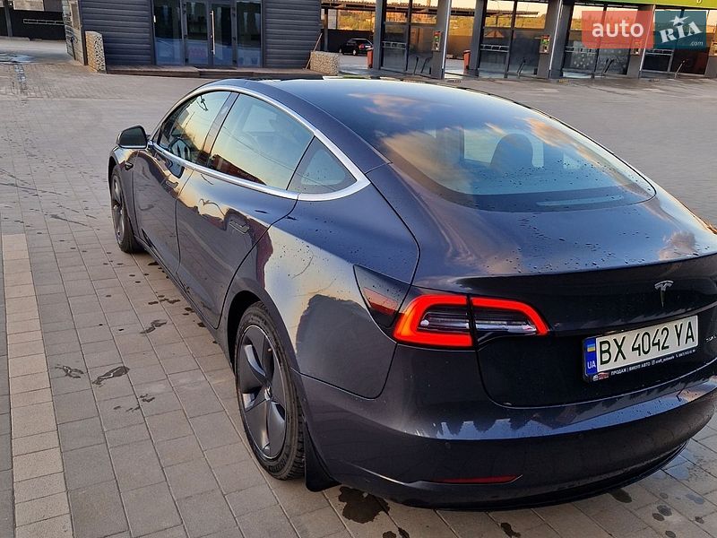 Седан Tesla Model 3 2019 в Кам'янець-Подільському