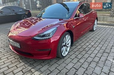 Седан Tesla Model 3 2018 в Ивано-Франковске