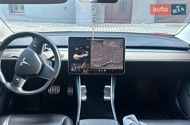 Седан Tesla Model 3 2018 в Ивано-Франковске