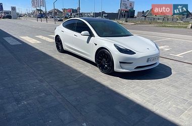 Седан Tesla Model 3 2023 в Луцке