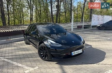 Седан Tesla Model 3 2022 в Виннице