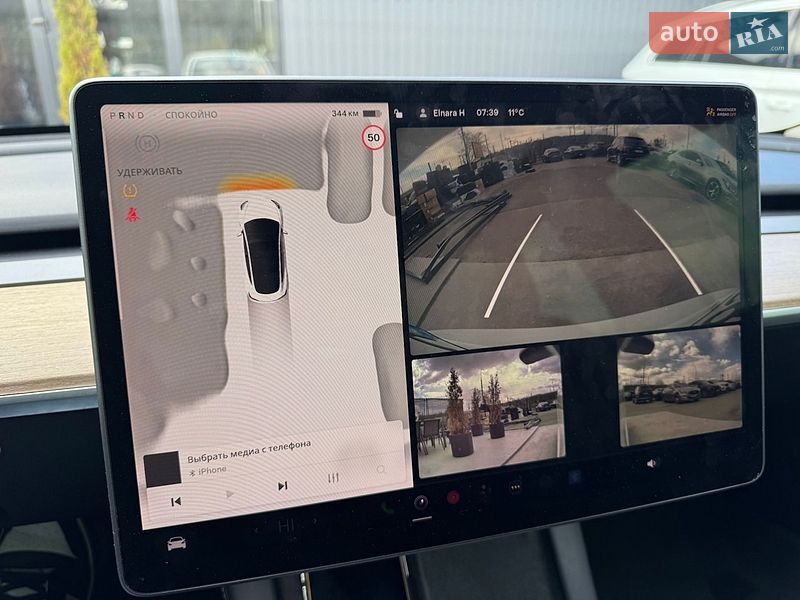 Седан Tesla Model 3 2022 в Киеве