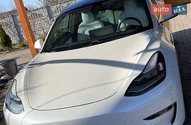 Седан Tesla Model 3 2019 в Житомире