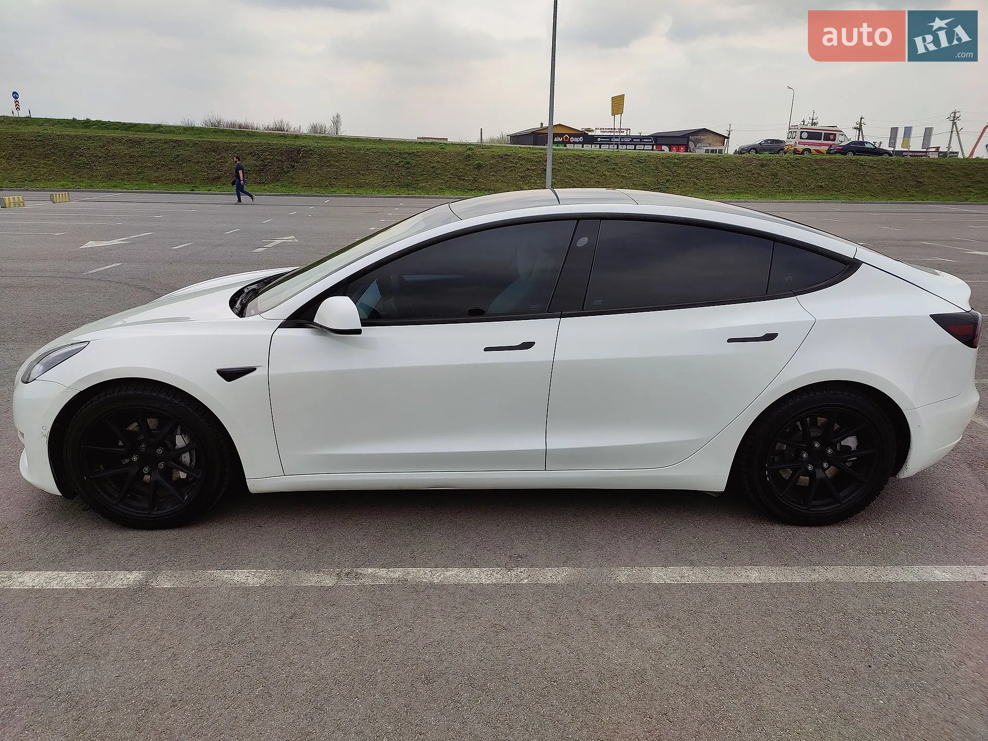2021 Tesla Model 3 - мініатюра 32