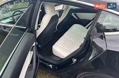 Седан Tesla Model 3 2020 в Харькове