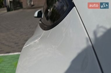 Седан Tesla Model 3 2022 в Києві