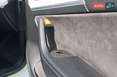 Седан Tesla Model 3 2022 в Києві