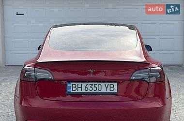 Седан Tesla Model 3 2018 в Одесі