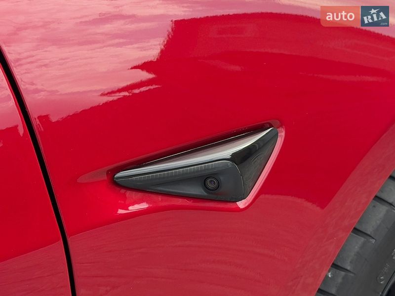 Седан Tesla Model 3 2018 в Одесі