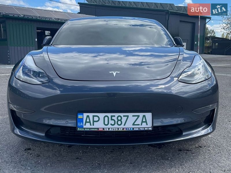 Седан Tesla Model 3 2021 в Запорожье