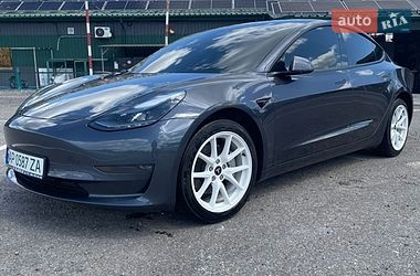 Седан Tesla Model 3 2021 в Запоріжжі