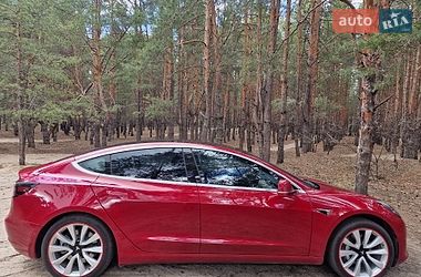Седан Tesla Model 3 2018 в Днепре