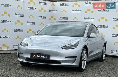 Седан Tesla Model 3 2018 в Луцке