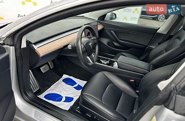 Седан Tesla Model 3 2018 в Луцке