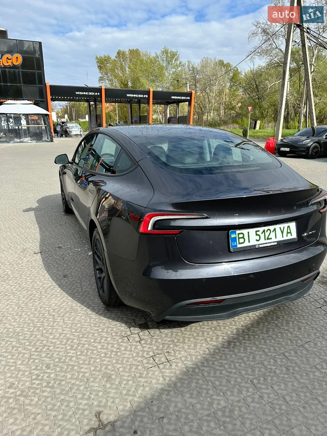 2024 Tesla Model 3 - мініатюра 9
