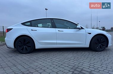 Седан Tesla Model 3 2024 в Днепре