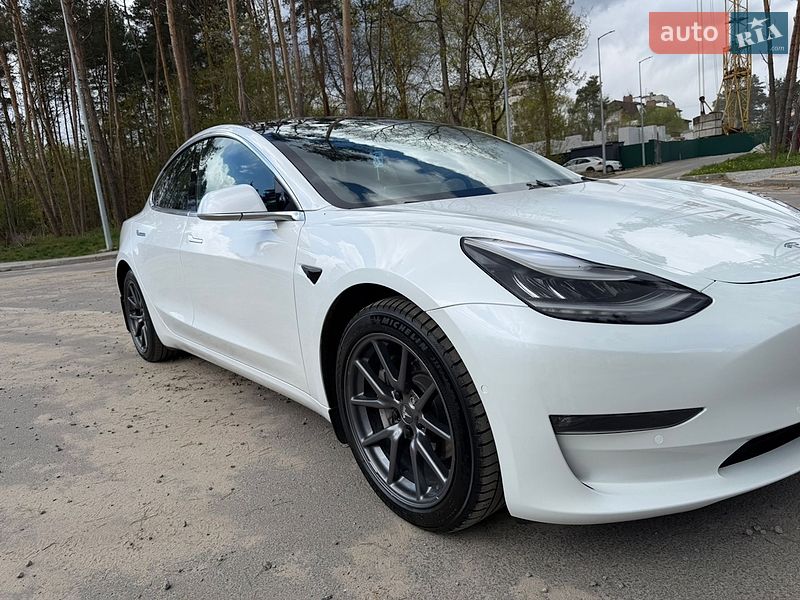 Седан Tesla Model 3 2019 в Житомирі фото 24 Седан Tesla Model 3 2019 в Житомирі