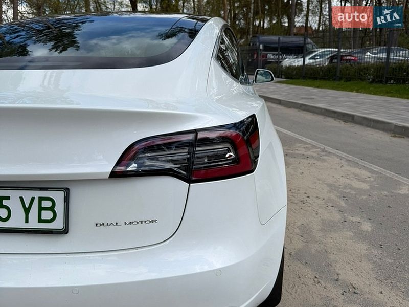 Седан Tesla Model 3 2019 в Житомирі фото 20 Седан Tesla Model 3 2019 в Житомирі
