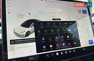 Седан Tesla Model 3 2021 в Черновцах