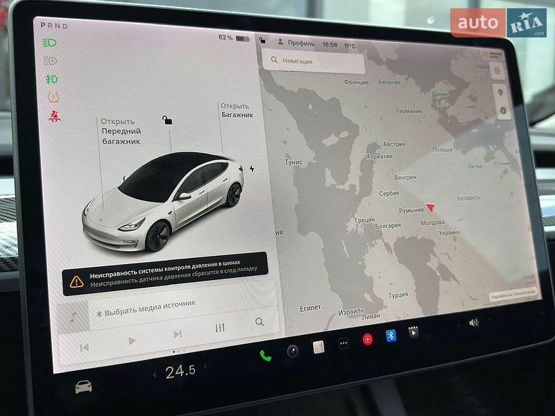 Седан Tesla Model 3 2021 в Черновцах