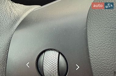 Седан Tesla Model 3 2021 в Черновцах