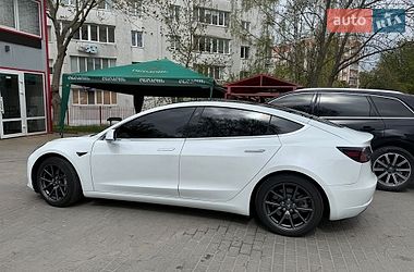 Седан Tesla Model 3 2019 в Хмельницькому