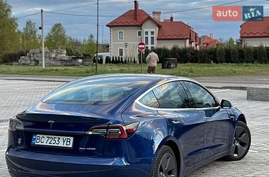 Седан Tesla Model 3 2019 в Шептицькому