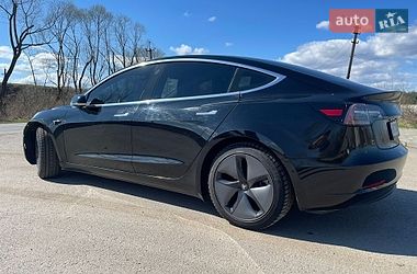 Седан Tesla Model 3 2018 в Самборе