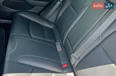 Седан Tesla Model 3 2020 в Кропивницком