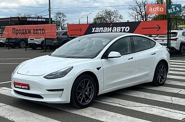 Седан Tesla Model 3 2023 в Одессе