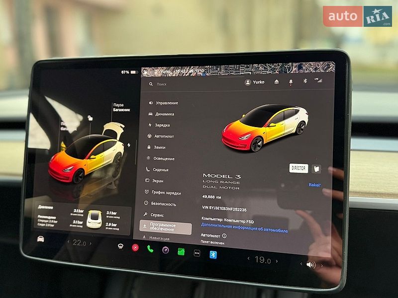 Седан Tesla Model 3 2022 в Киеве