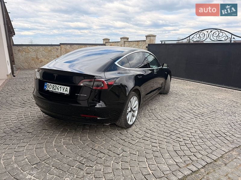 Седан Tesla Model 3 2019 в Тернополе