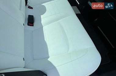 Седан Tesla Model 3 2023 в Києві