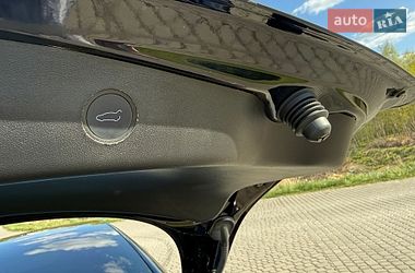 Седан Tesla Model 3 2022 в Львове