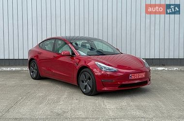 Седан Tesla Model 3 2023 в Чернівцях