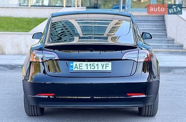 Седан Tesla Model 3 2019 в Дніпрі