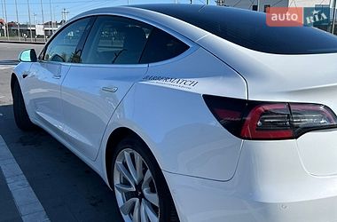 Седан Tesla Model 3 2019 в Луцьку