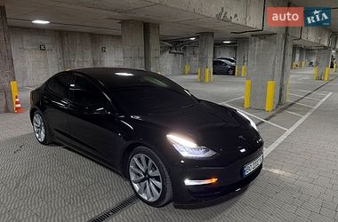 Седан Tesla Model 3 2018 в Тернополе
