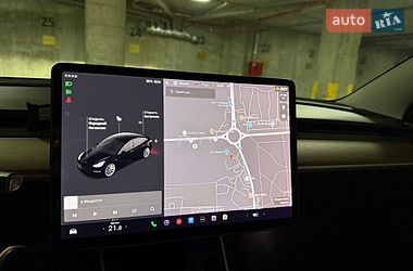 Седан Tesla Model 3 2018 в Тернополе