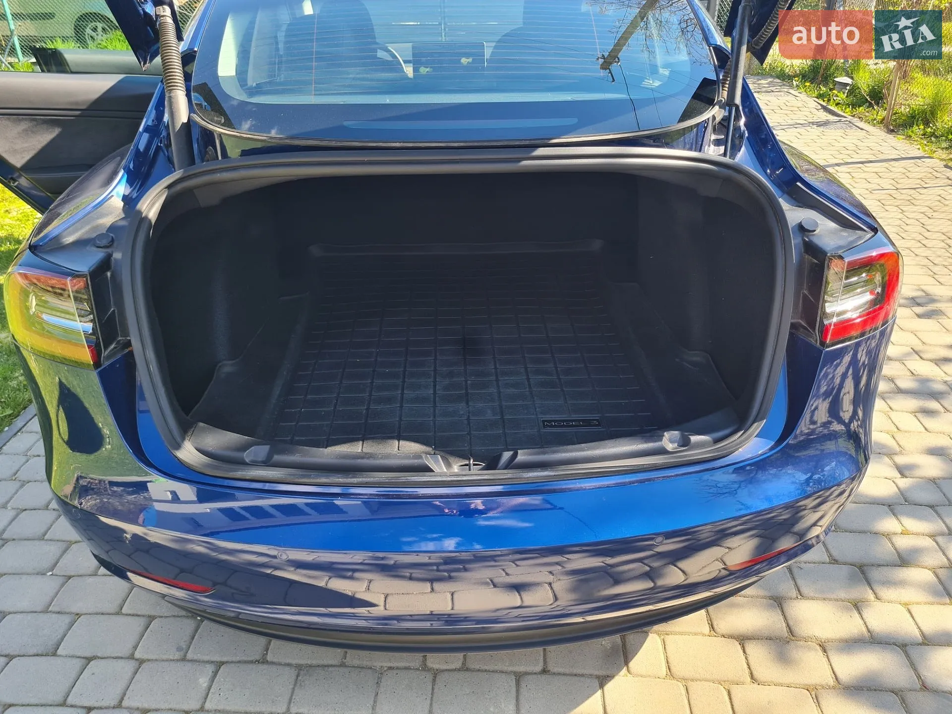2020 Tesla Model 3 - мініатюра 11