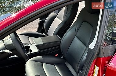 Седан Tesla Model 3 2021 в Золочеве